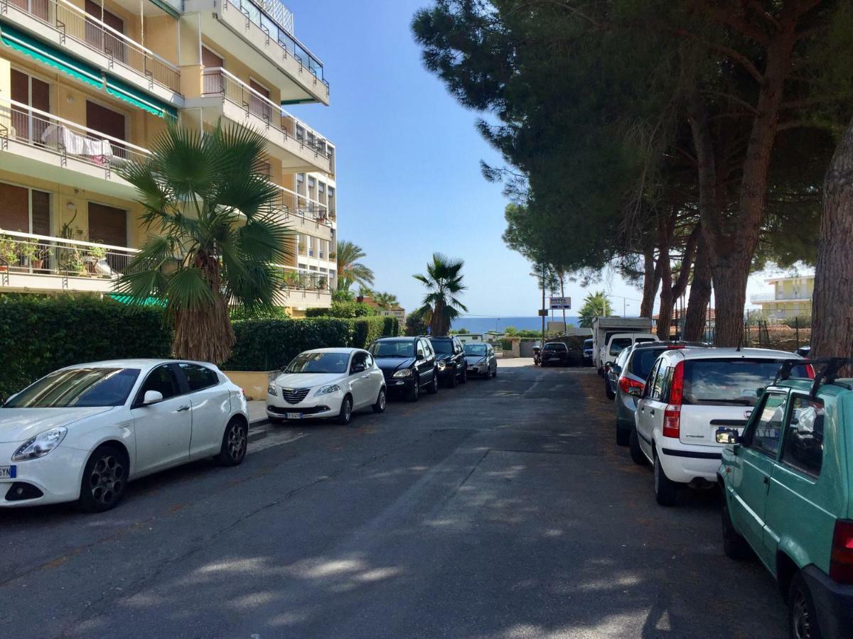 Ferienwohnung Casa Matuzia Sanremo Exterior foto